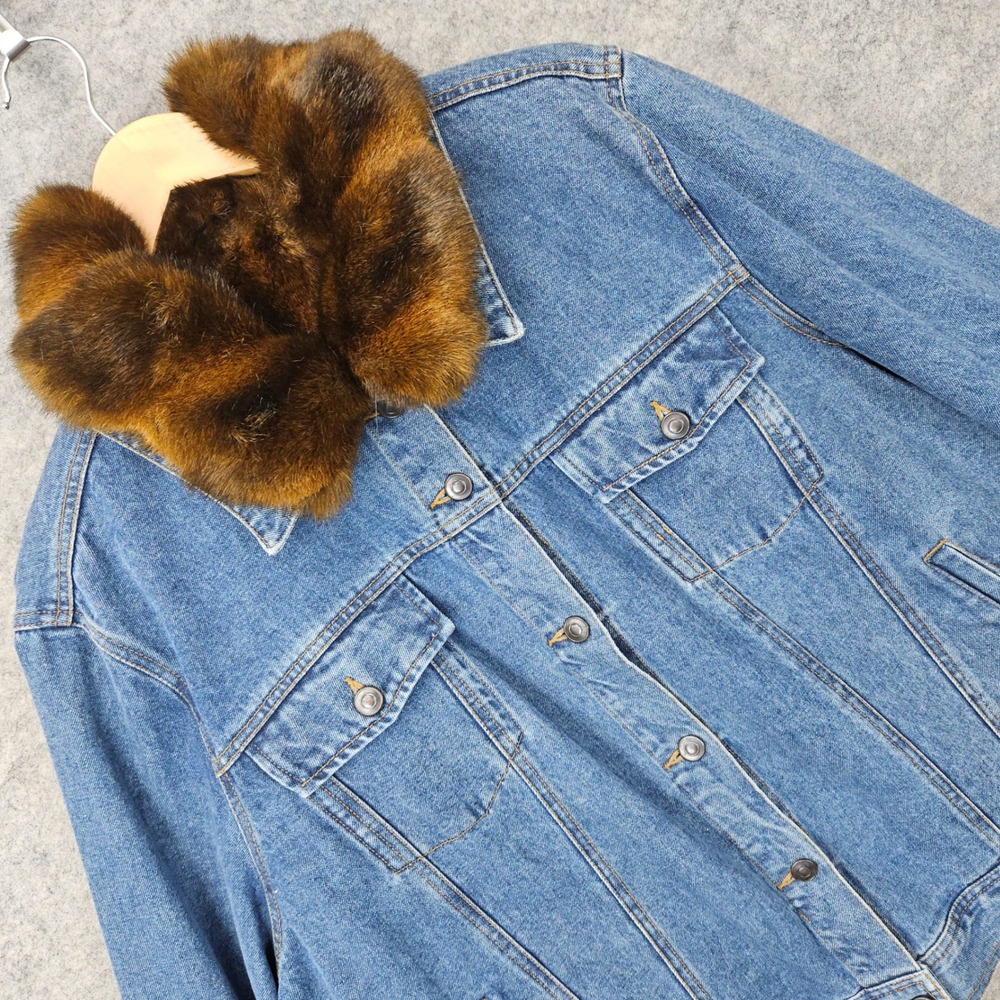 Dressbarn Denim Jacket Women's 2X Blue Faux Fur Removable Liner Collar Trucker